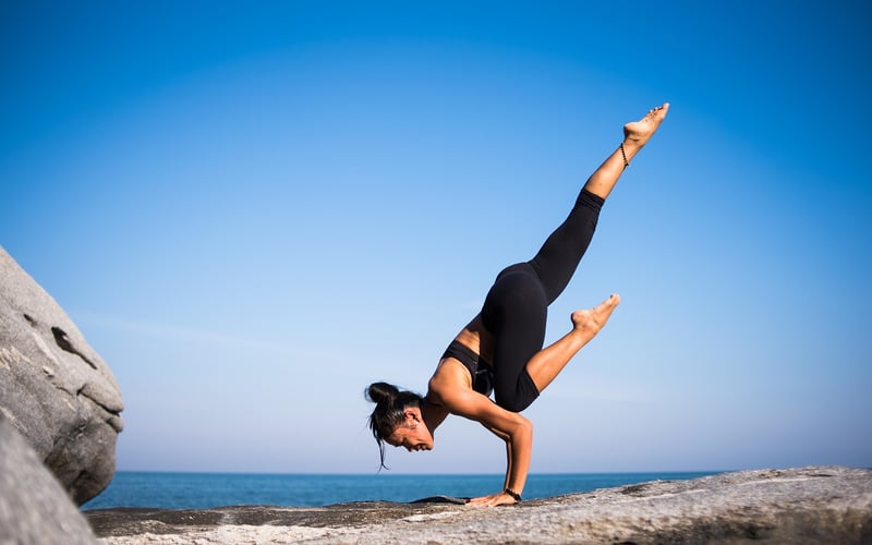 Woman doing dynamic yoga